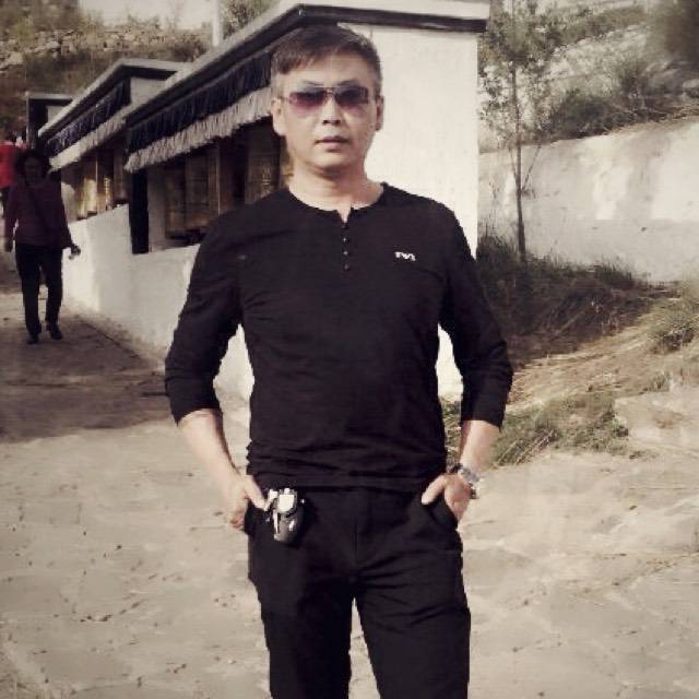 殷红斌